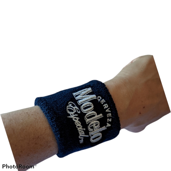 Modelo Cerveza Drawstring Bag & 2 ct Sweatbands NEW! - Picture 3 of 4